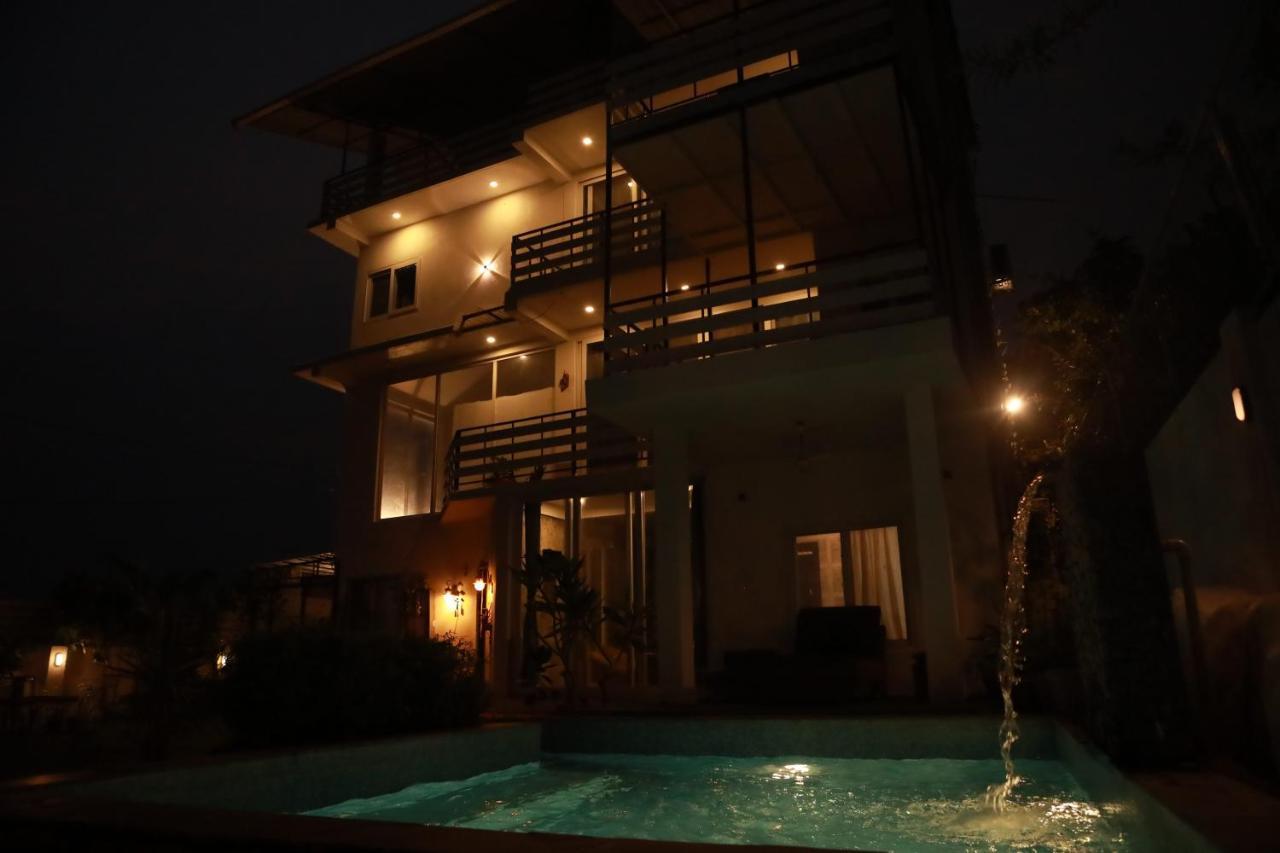 Aurus Villa Corgao Exterior photo